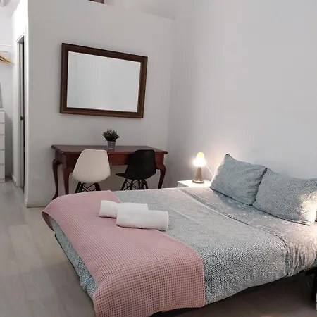 Szálloda Urban Basic Hospitalet de Llobregat