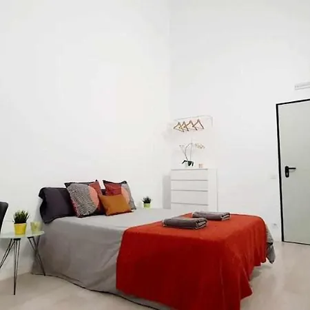 Urban Basic Hotel L'Hospitalet de Llobregat