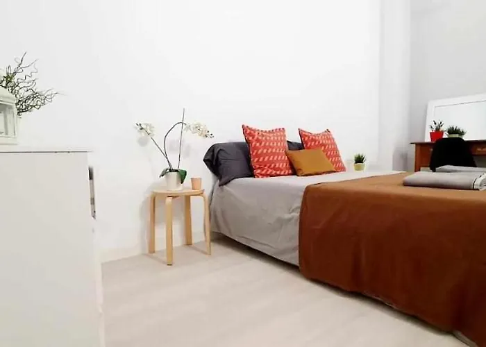 Hotel Urban Basic L'Hospitalet de Llobregat
